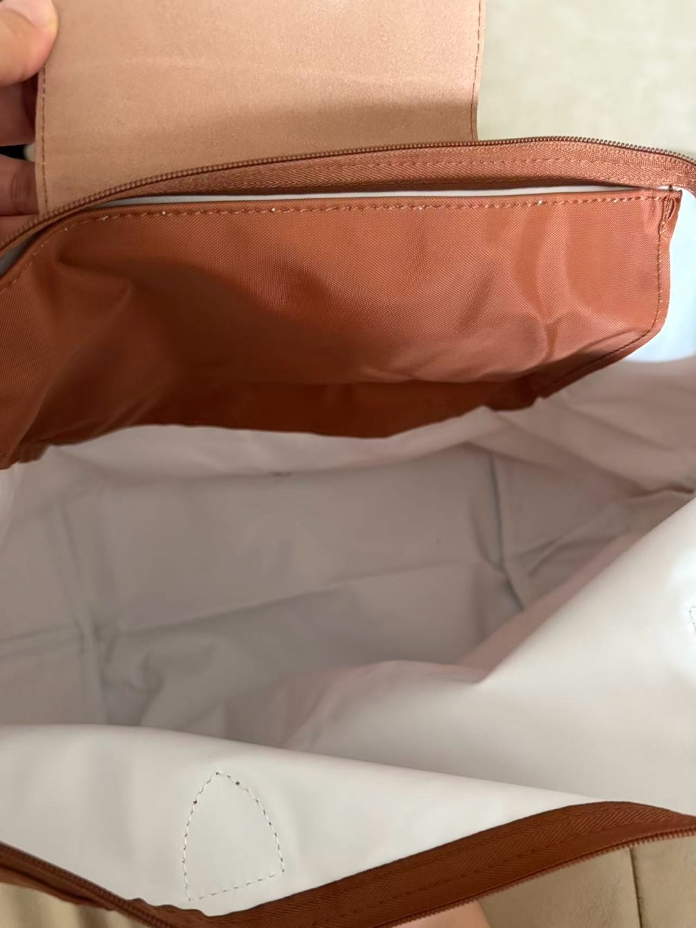 Cognac Longchamp Le Pliage Large Shoulder Bag - Picture 8 of 8